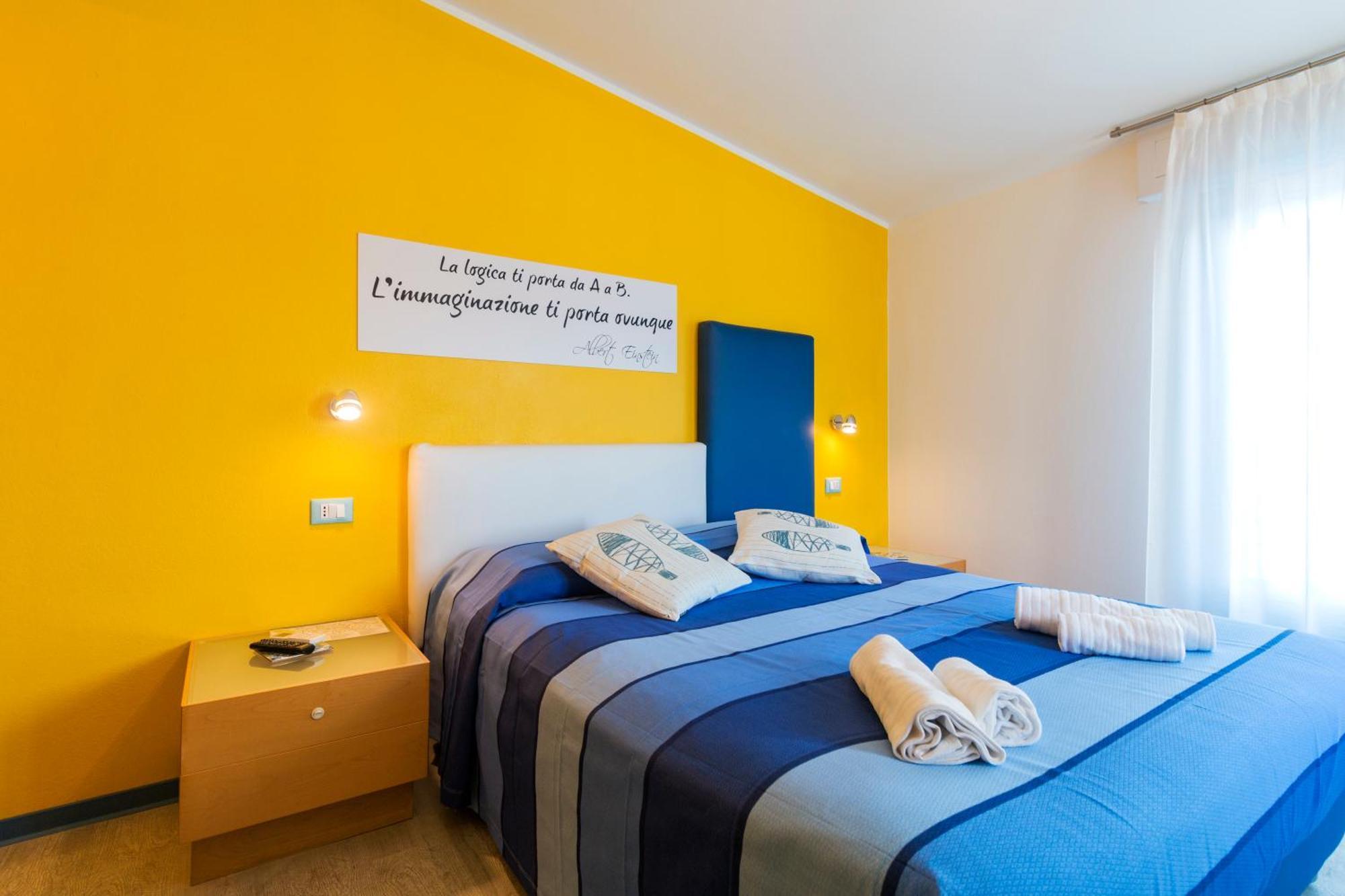 La Favorita Hotel Cala Gonone Exteriör bild