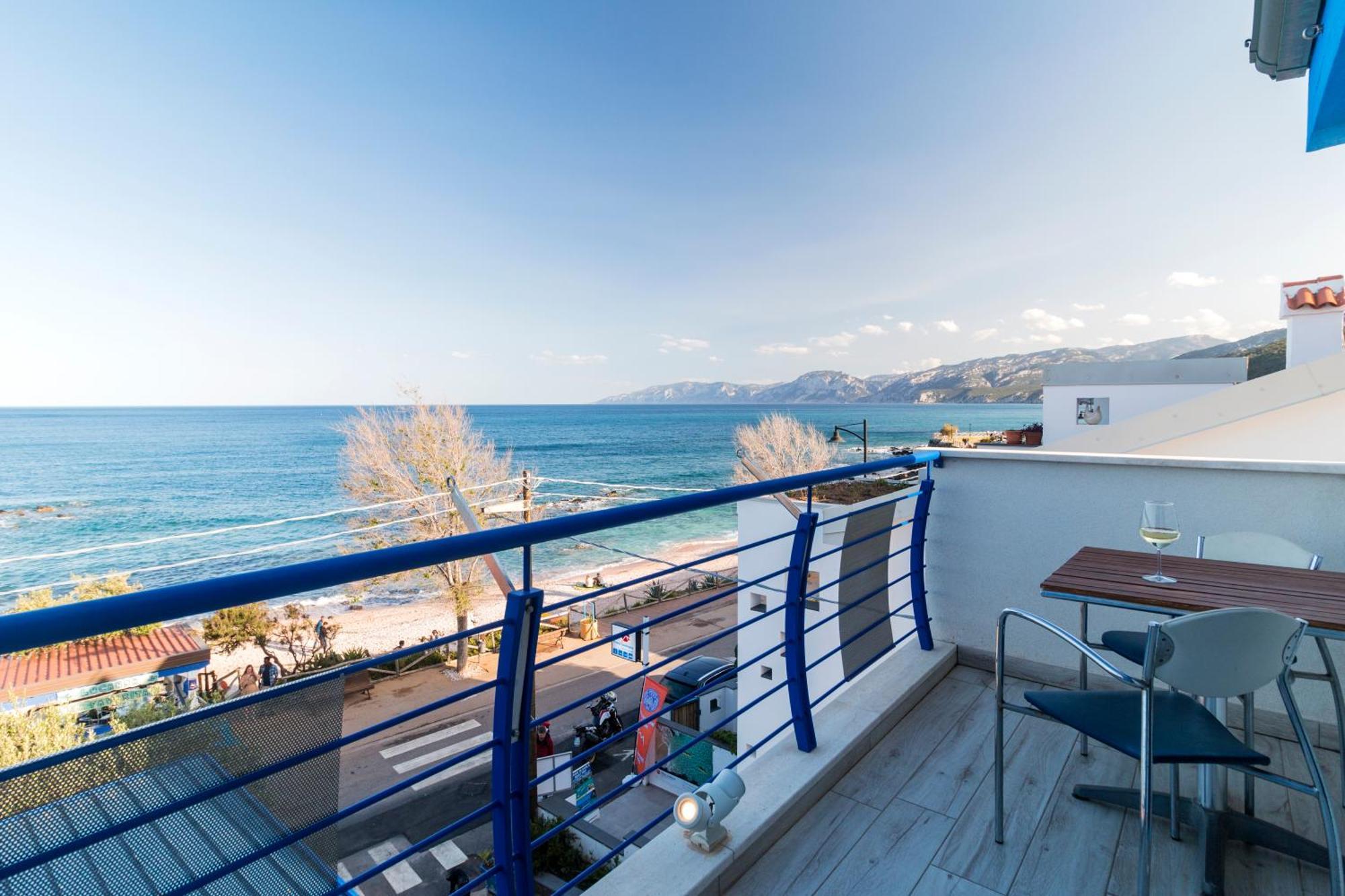 La Favorita Hotel Cala Gonone Exteriör bild