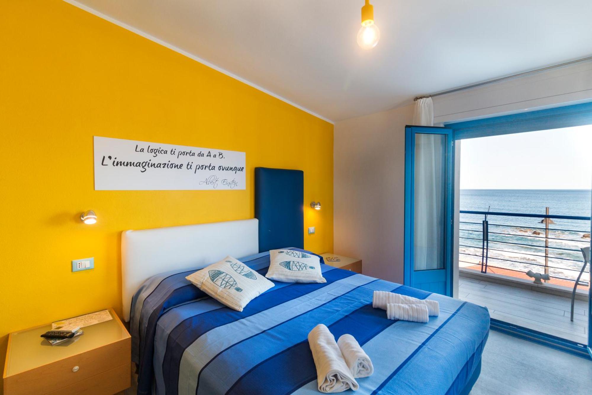 La Favorita Hotel Cala Gonone Exteriör bild
