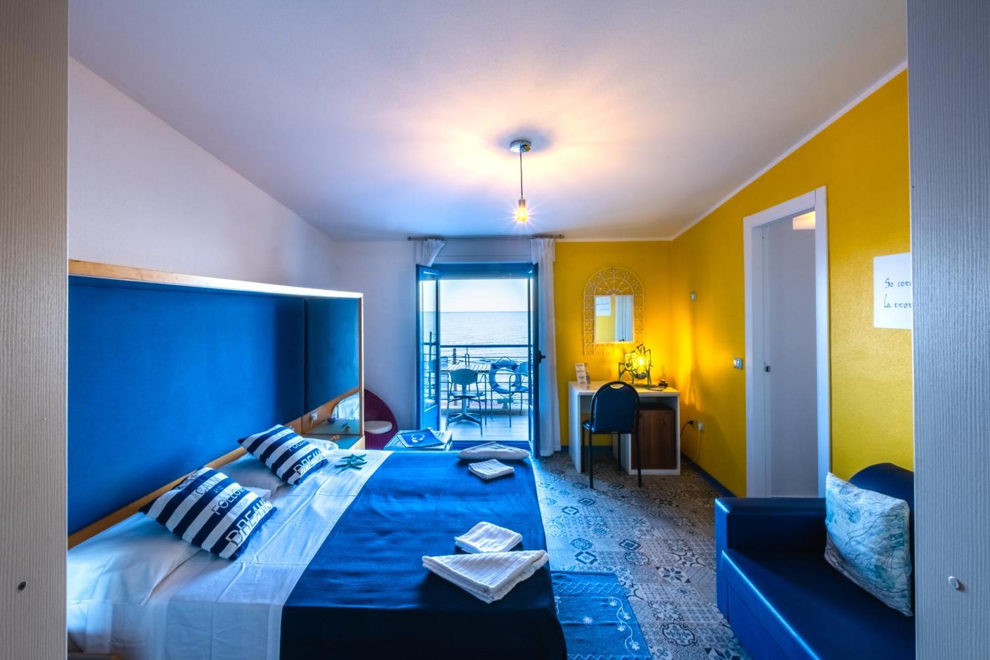 La Favorita Hotel Cala Gonone Exteriör bild