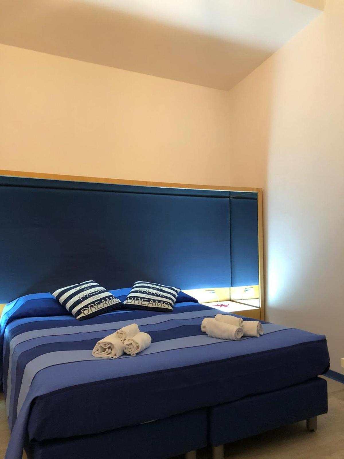 La Favorita Hotel Cala Gonone Exteriör bild